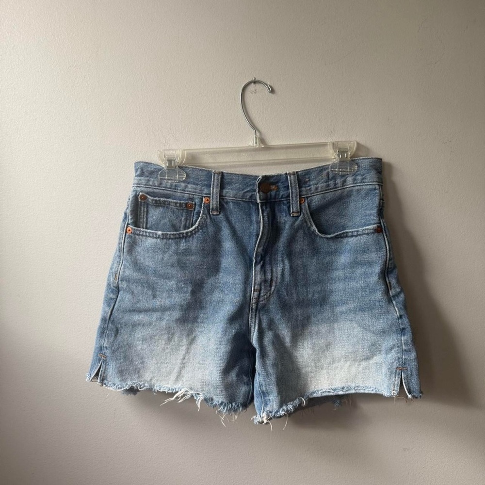 Madewell Relaxed Mid-Length Denim Shorts – Size 26